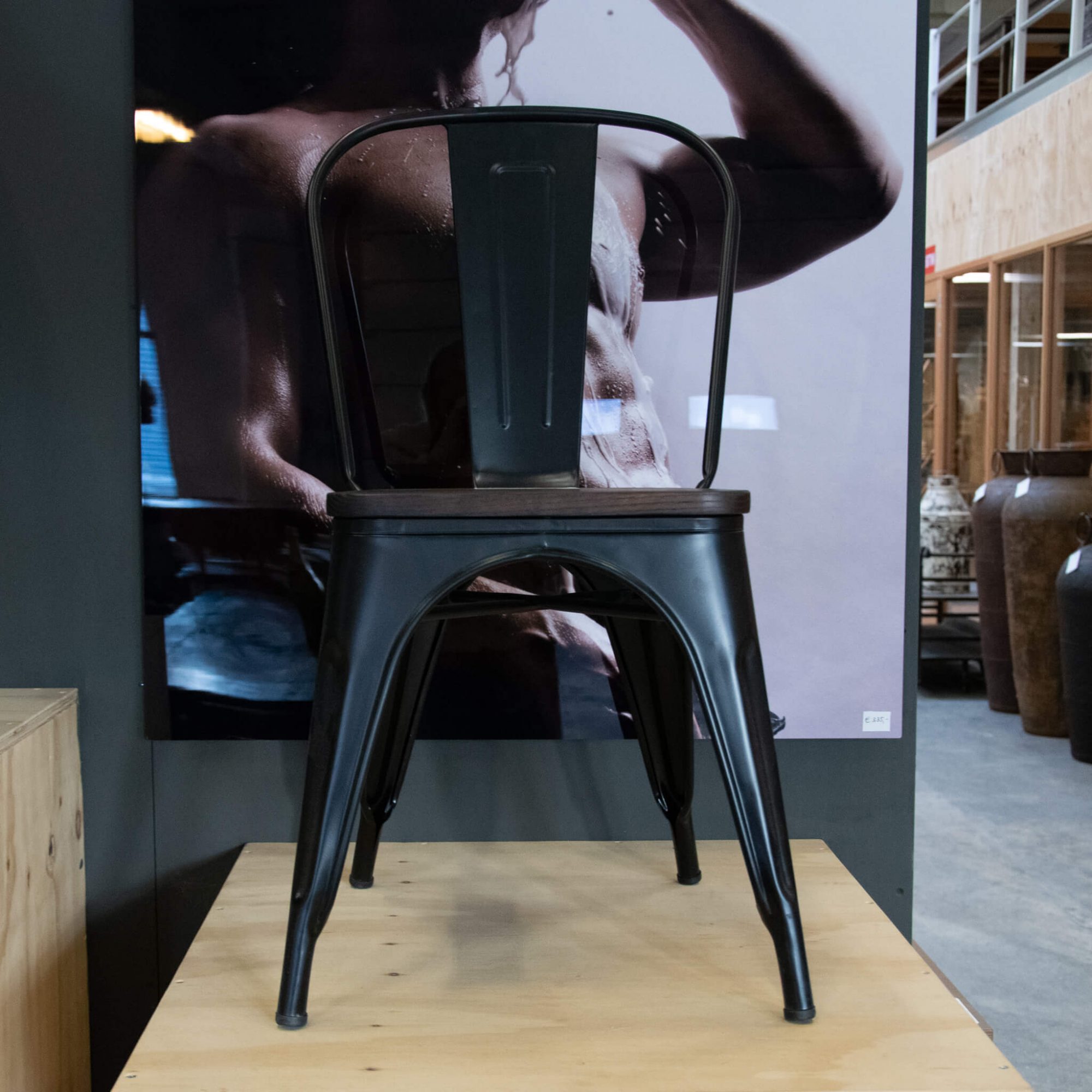 Toxor Chaise contemporaine noire assise bois