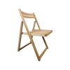Super-Seat | The Beukie vintage wooden folding chairs sand-coloured | Chaises pliantes en bois de couleur sable avec charnières en métal, faciles à plier. | Mobilier de restauration
