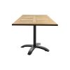 Super-Seat | Tables de terrasse Horeca Tivoli teck 70x70cm avec piètement | Plateau rectangulaire en teck couleur bois, pied central métal noir courbé |. | Horecameubilair
