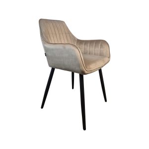 Super-Seat | The Royce fauteuils pour la restauration en velours champagne | Beige velours, verticale stiknaden, zwarte metalen poten, gebogen armleuningen. | Horecameubilair