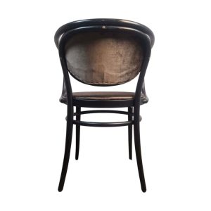Super-Seat | A Fauteuils vintage en bois courbé Michael Thonet 210 | Zwarte gebogen houten stoel, ronde rugleuning, bruin-grijze stoffen bekleding. | Horecameubilair