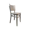 Super-Seat | Chaise de bistrot en bois vintage, gris vieilli, dossier légèrement incurvé, assise plate. | Mobilier de restauration