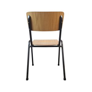 Super-Seat | Les Chaises d'école vintage Campus en bois empilables | Lichtbruin hout met zwarte metalen frames, stapelbaar schoolstoelen. | Horecameubilair