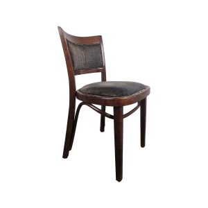 Super-Seat | The Stonemill chaises en bois vintage Cabin chairs | Chaise en bois foncé avec tapis incurvé, assise en tissu noir, clous métalliques. | Mobilier pour la restauration