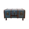Super-Seat | The Authentic Models table valise, table basse de cabine bleue | Panneaux bleus, cuir brun foncé, détails en laiton, pieds courts en bois. | Mobilier pour la restauration