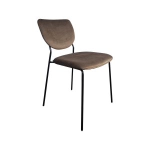 Super-Seat | The Lisa hospitality chairs black Diego Brown chaise rembourrée avec tapis incurvé, pieds en métal noir ; élégant et moderne. | Mobilier pour la restauration
